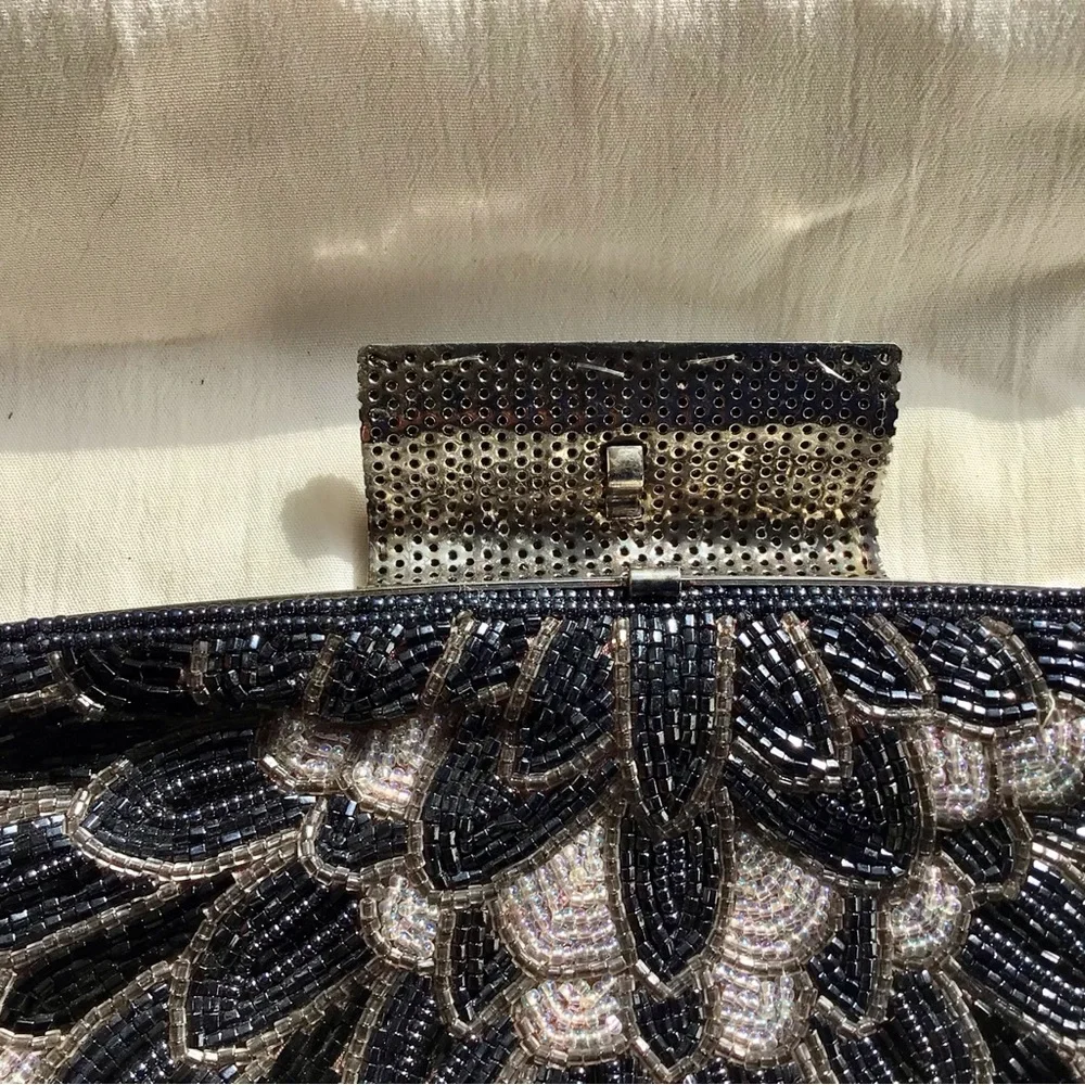 Vintage SharMark Black and Clear Beaded Clutch - Picture 10 of 13